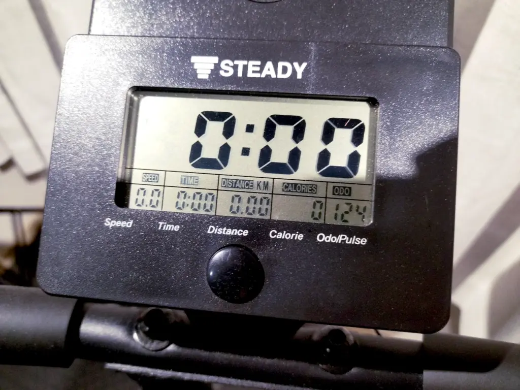 STEADYエクササイズバイクST102購入後レビュー【エアロバイク】