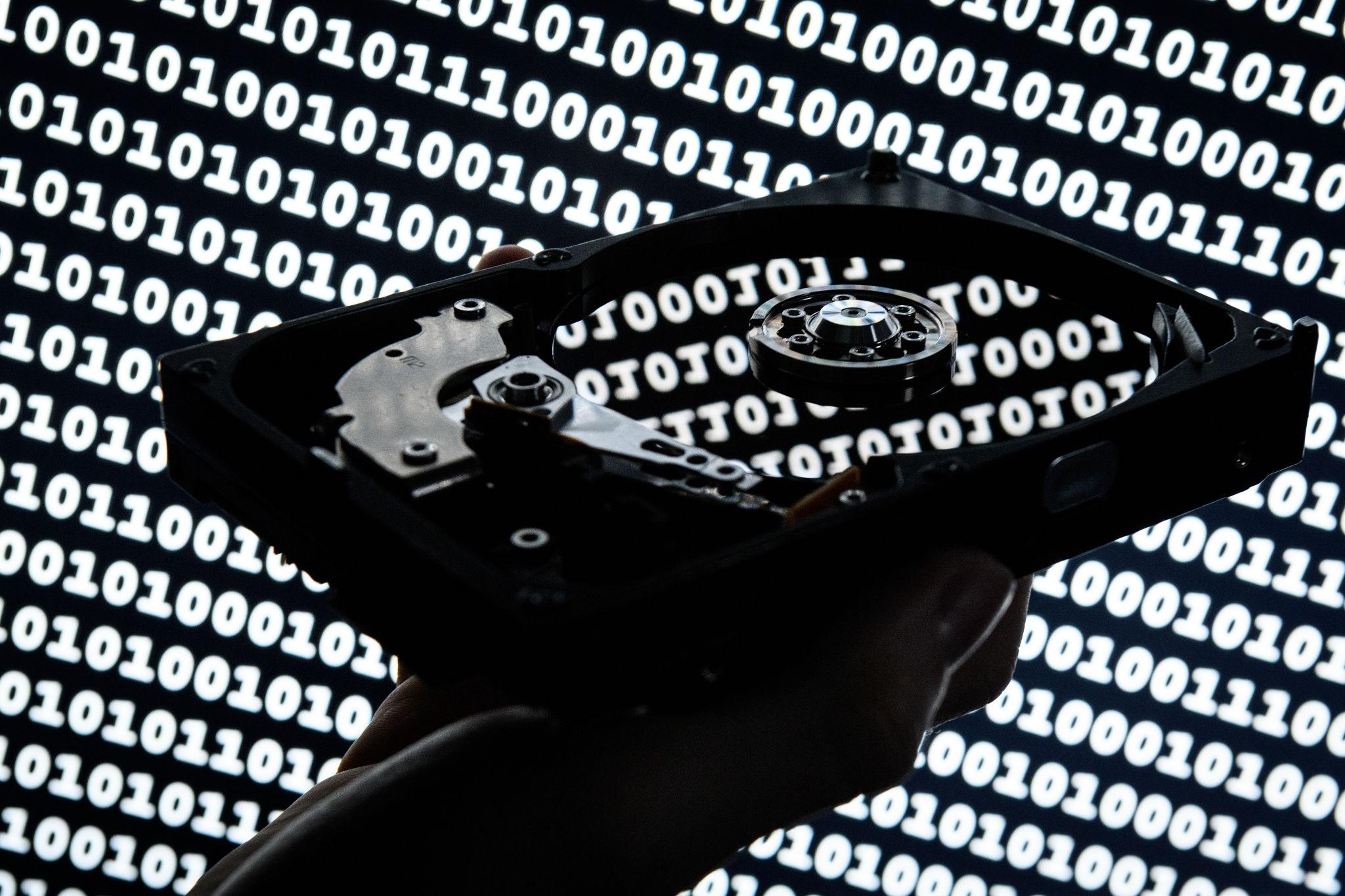 How to Secure Erase an SSD on Windows (Complete Guide with TxBench)